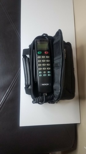 Cellulare ricetrasmettitore - e,